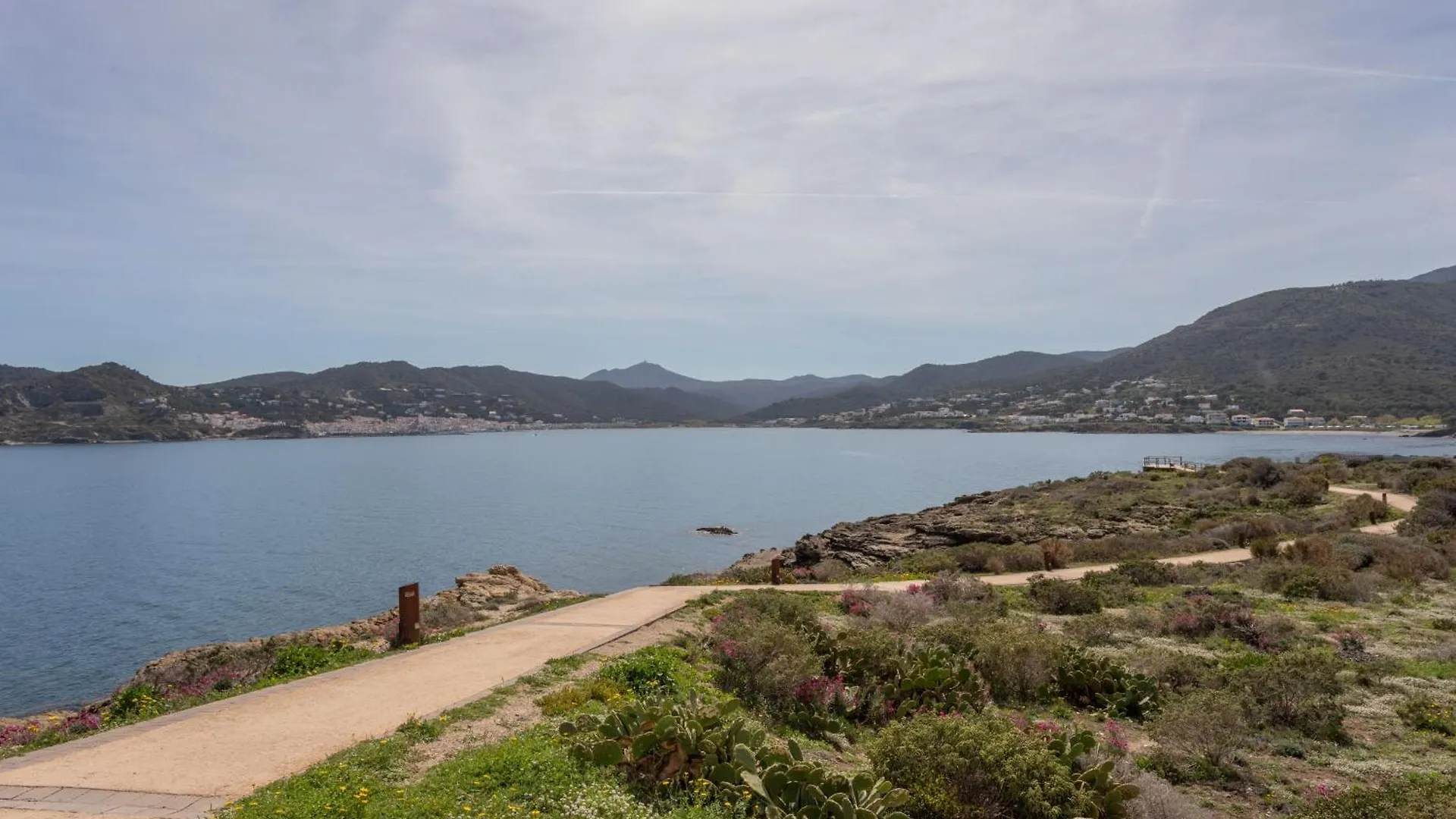 Vall de Santa Creu Flateli Far De S'Arenellaヴィラ スペイン